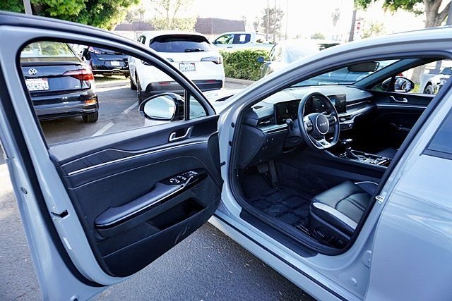 Used 2025 Gray Kia GT-Line image 36