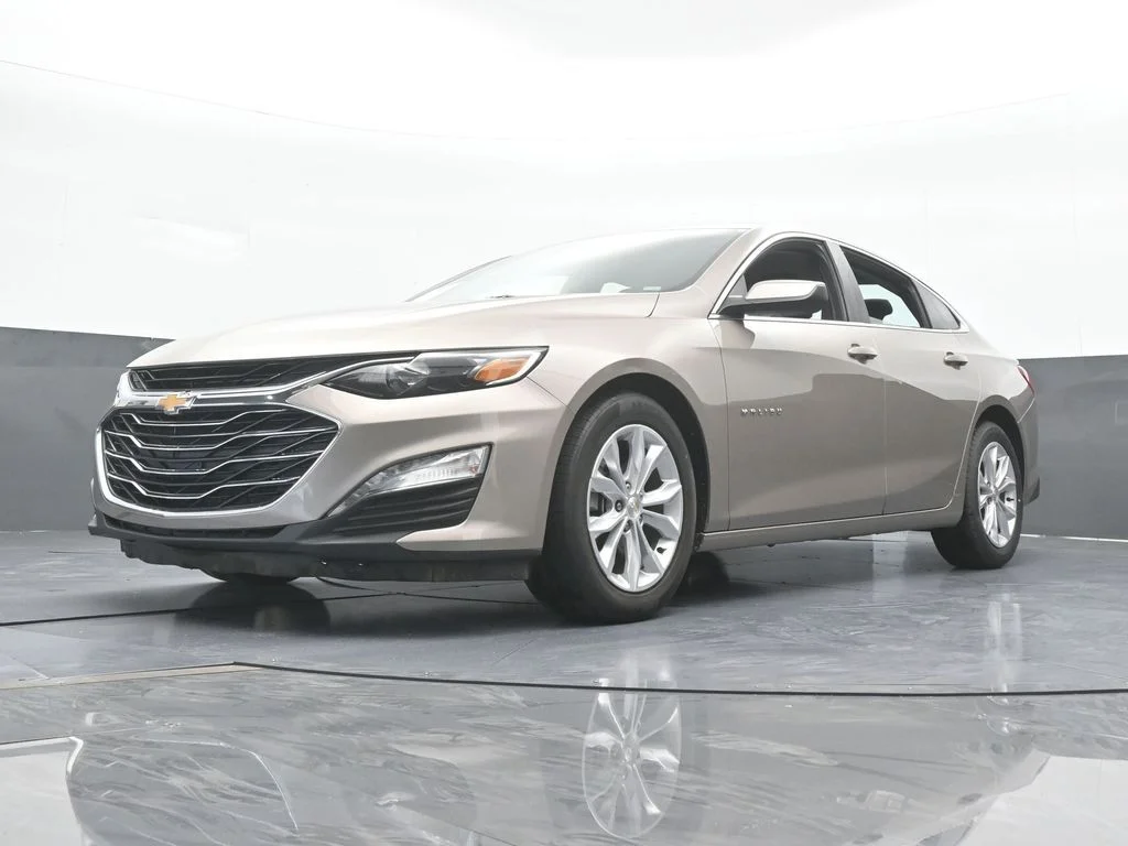 Used 2024 Mineral Gray Metallic Chevrolet LT image 54