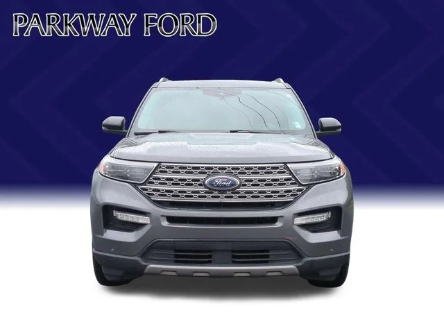 Used 2021 Gray Ford Limited image 8