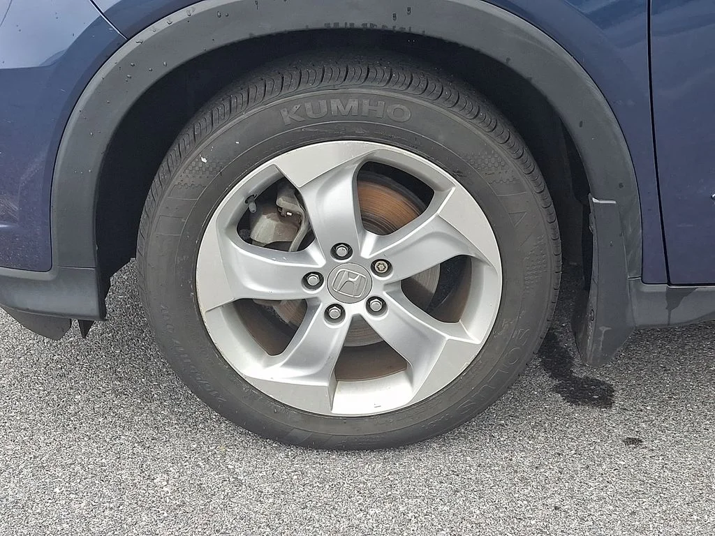 Used 2016  Honda EX image 8