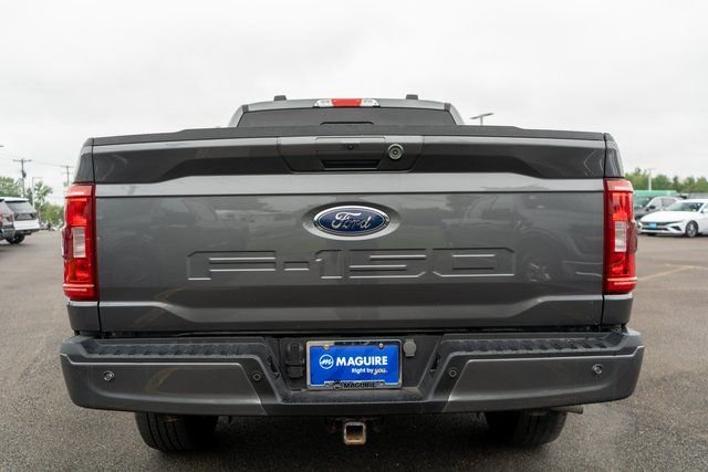 Used 2023 Carbonized Gray Metallic Ford XLT image 7
