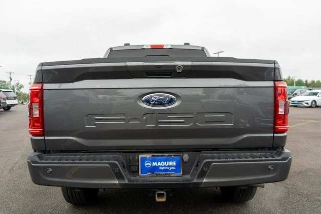 Used 2023 Gray Ford XLT image 7