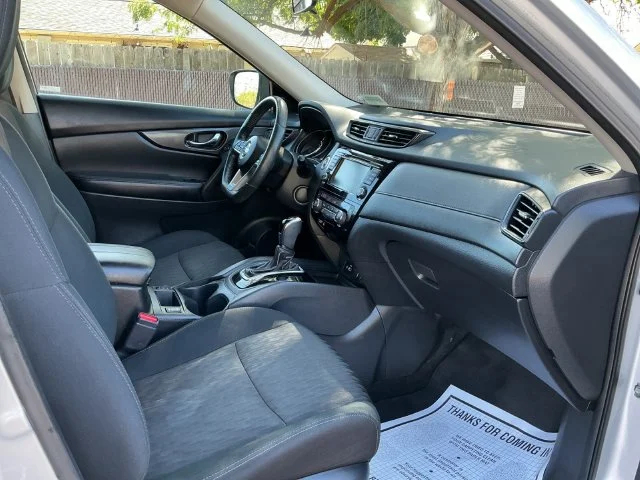Used 2018 Silver Nissan SV image 25