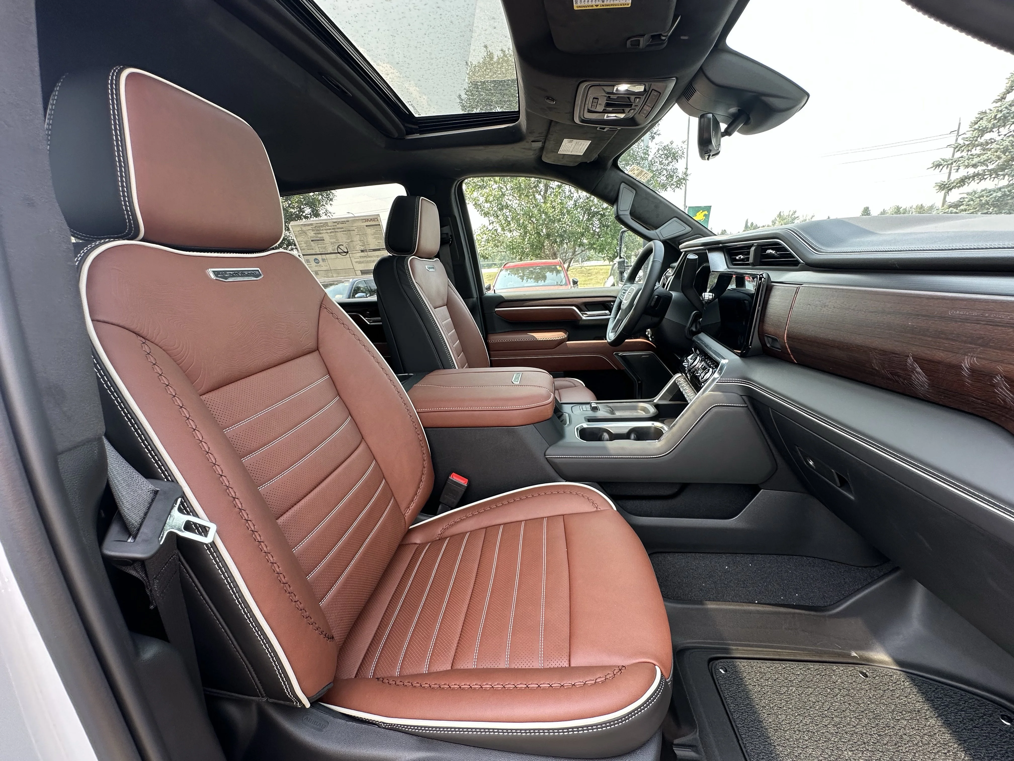 New 2026 Polar White Tricoat GMC Denali Ultimate image 20