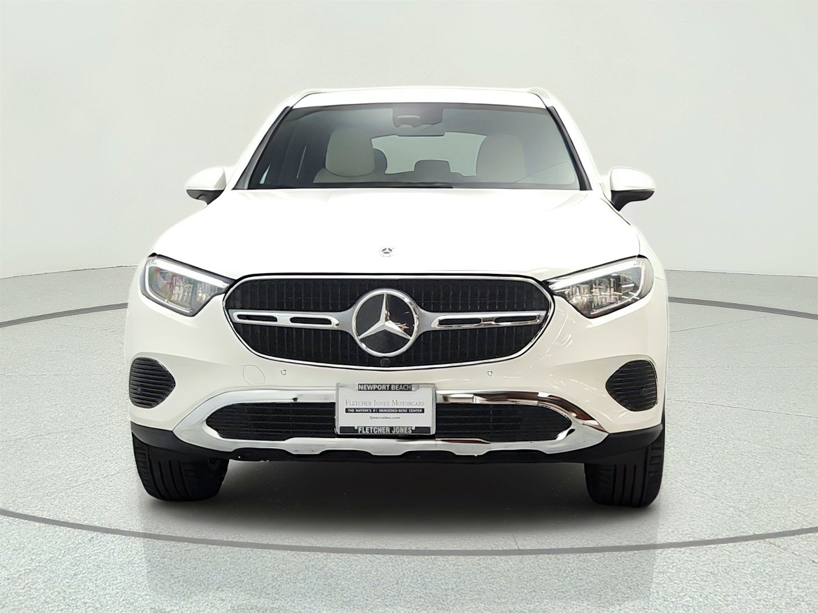 Certified Used 2026 Polar White Mercedes-Benz GLC 300 SUV image 2