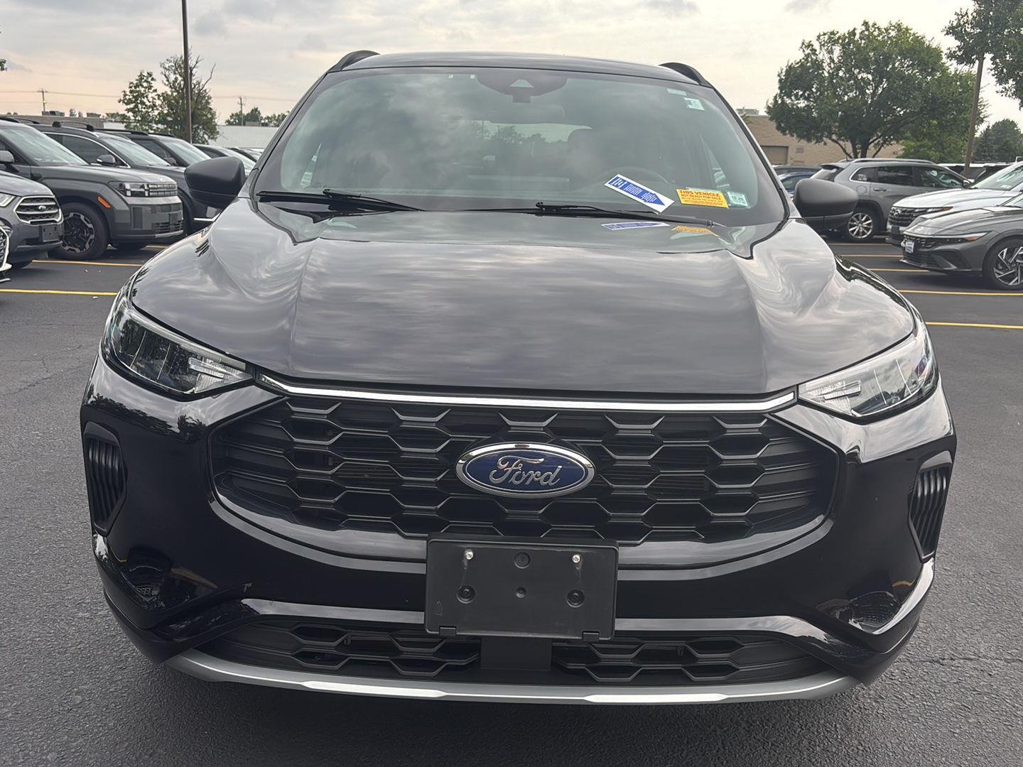 Used 2023 Agate Black Ford ST-Line image 2