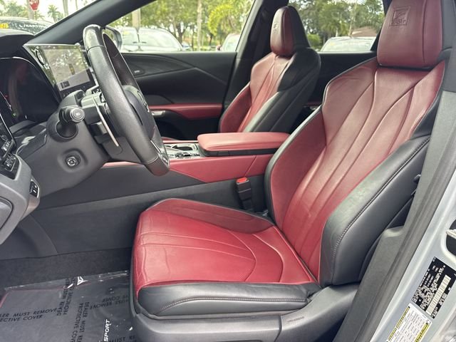 2023 Lexus RX Hybrid 500h - Photo 11