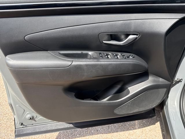 Used 2023 Gray Hyundai SEL image 10