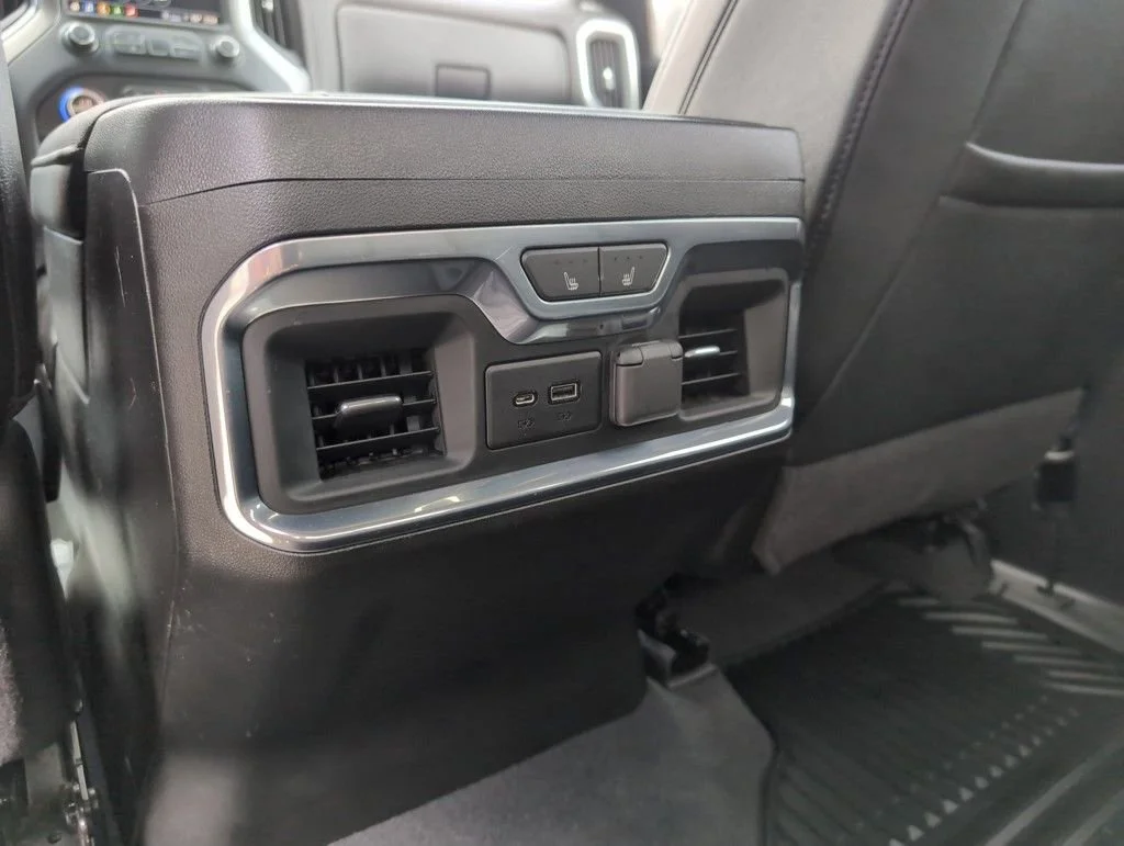 2021 Chevrolet Silverado 1500 LTZ - Photo 12