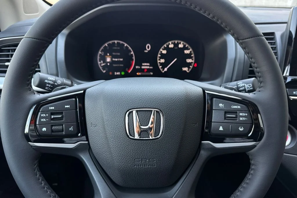 New 2026 Platinum White Pearl Honda EX-L image 27