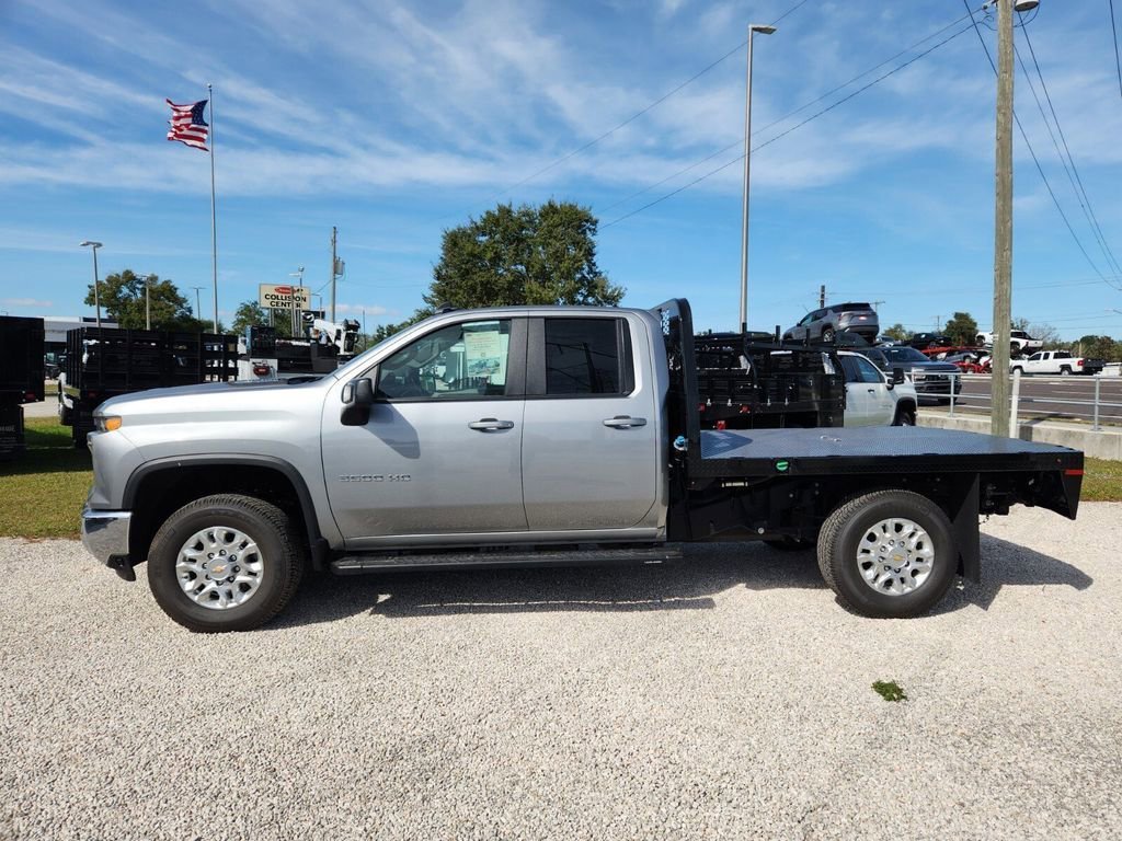 2025 Chevrolet Silverado 3500 HD LT - Photo 5