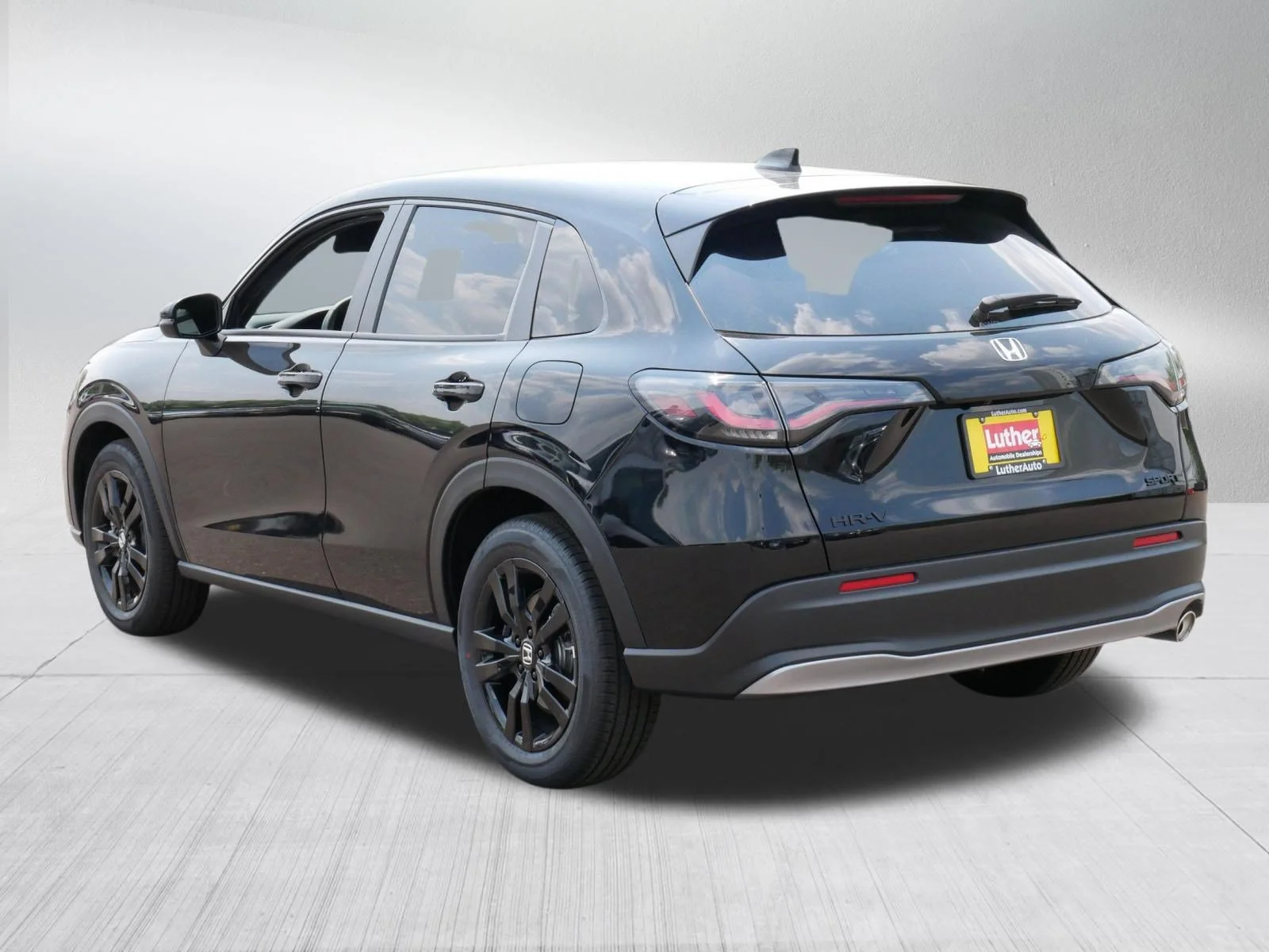 2027 Honda HR-V Sport - Photo 40