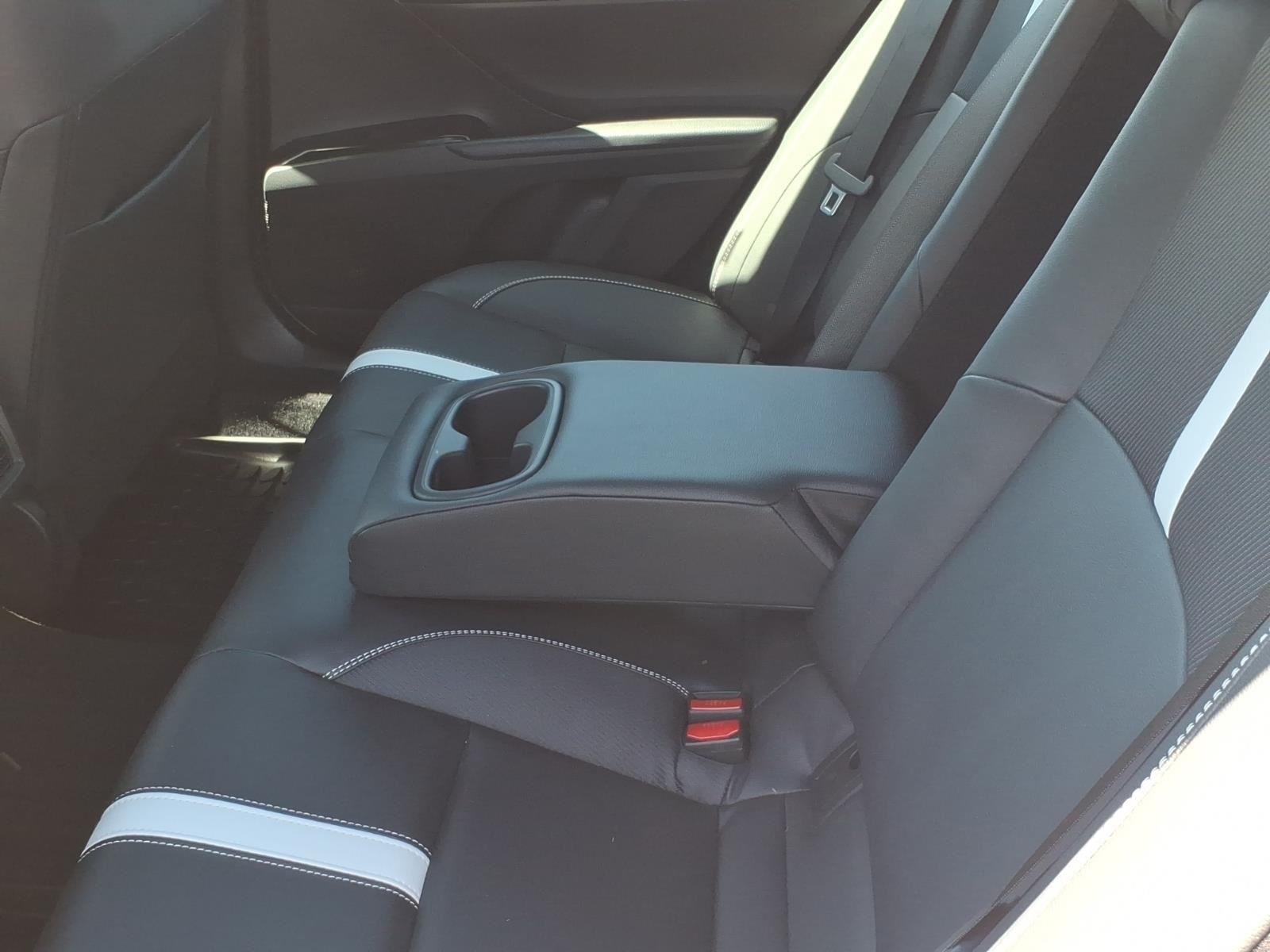 Used 2025 Ice Cap Toyota SE image 22