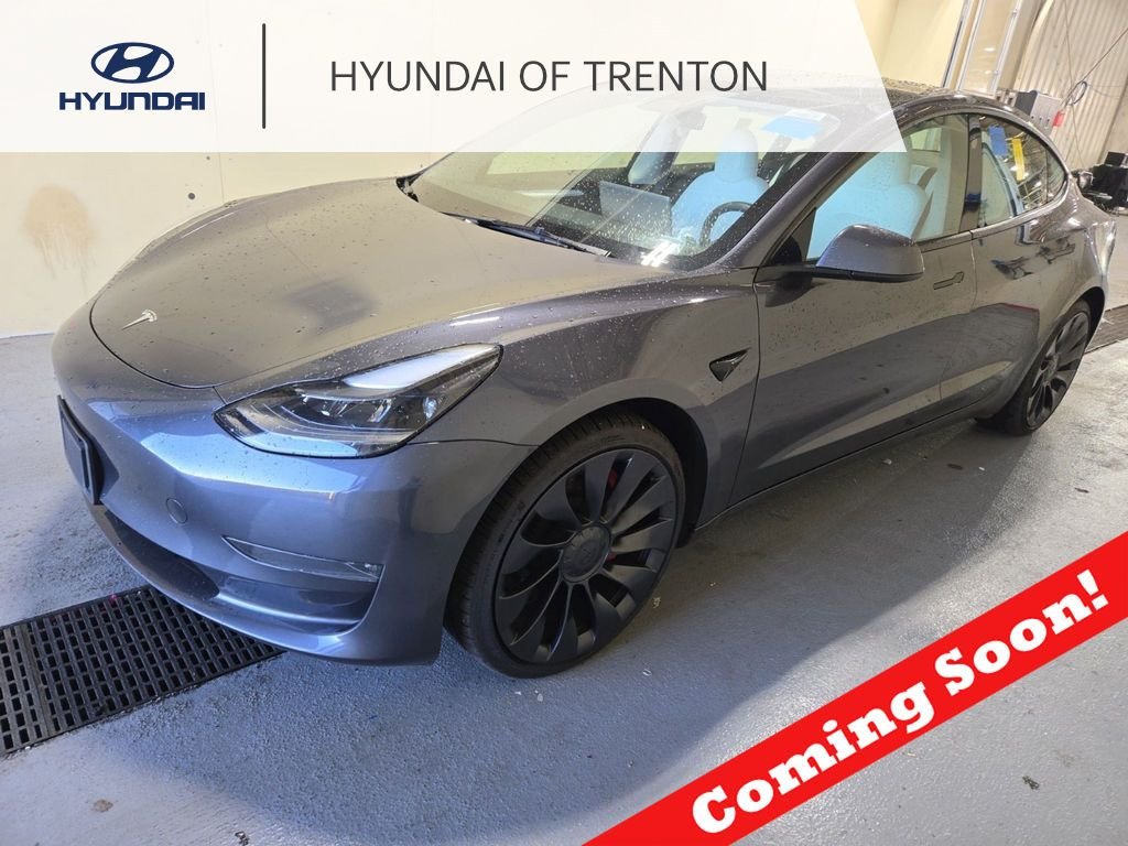 2023 Tesla Model 3 Performance's photo