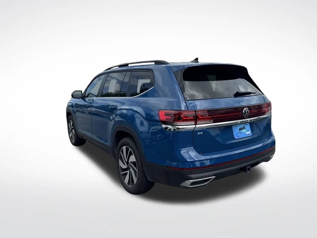 Used 2026 Mountain  Lake Blue Metallic Volkswagen 2.0T SE w/Technology image 6