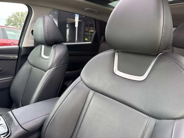 Used 2022 Gray Hyundai Limited image 25