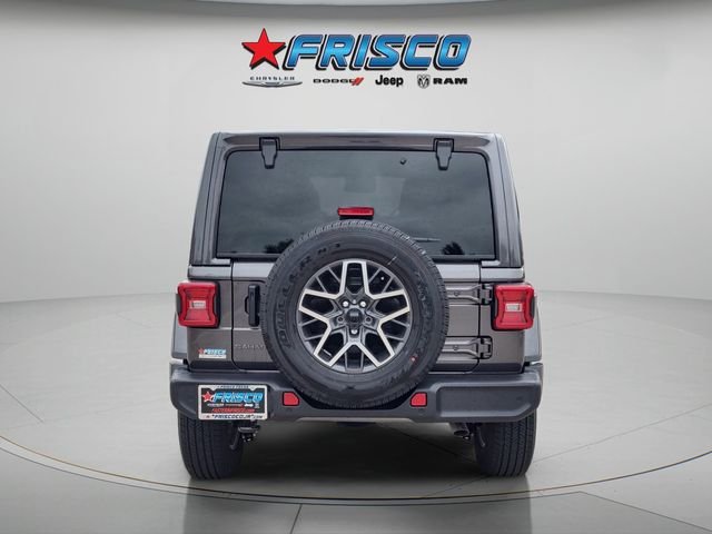 New 2026 Granite Crystal Metallic Clear-Coat Exterior Paint Jeep Sahara image 6