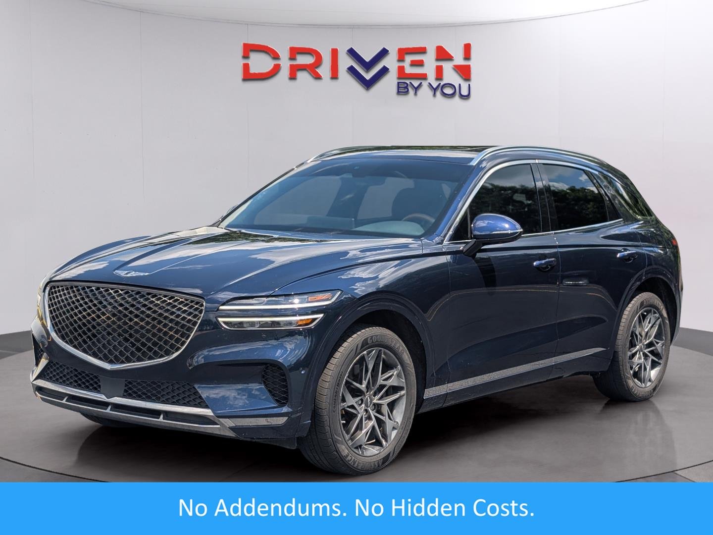 Used 2022 Adriatic Blue Genesis 2.5T image 1