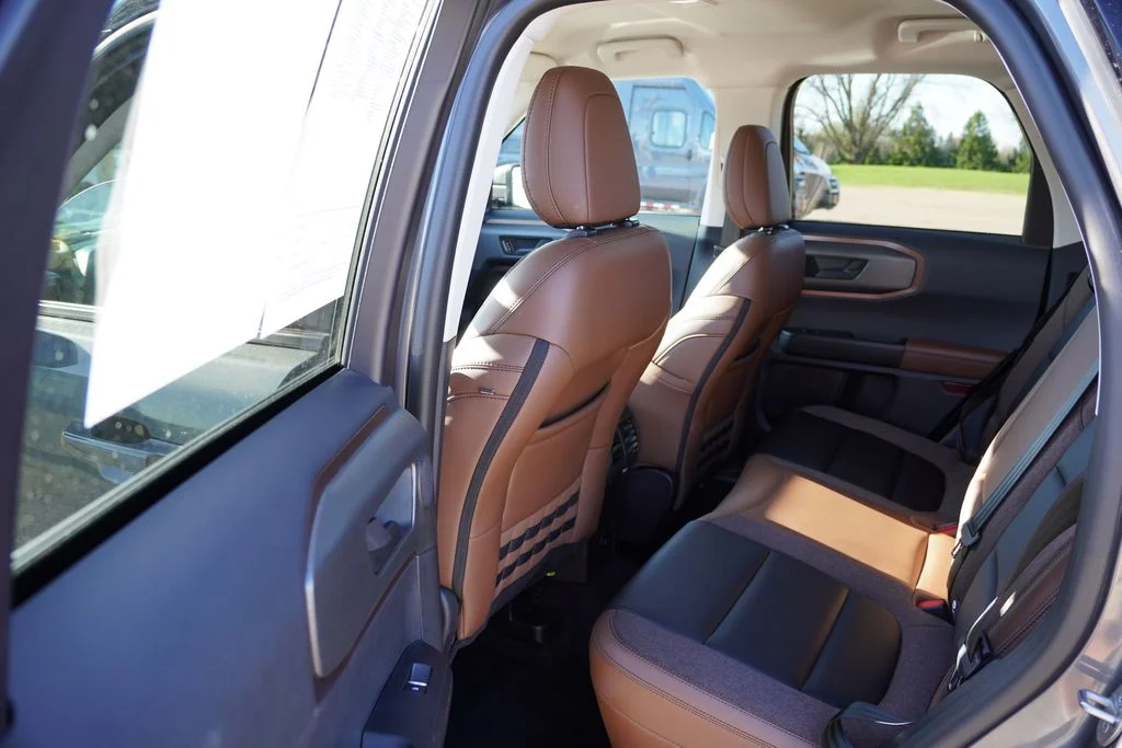 Used 2025 Gray Ford Outer Banks image 17
