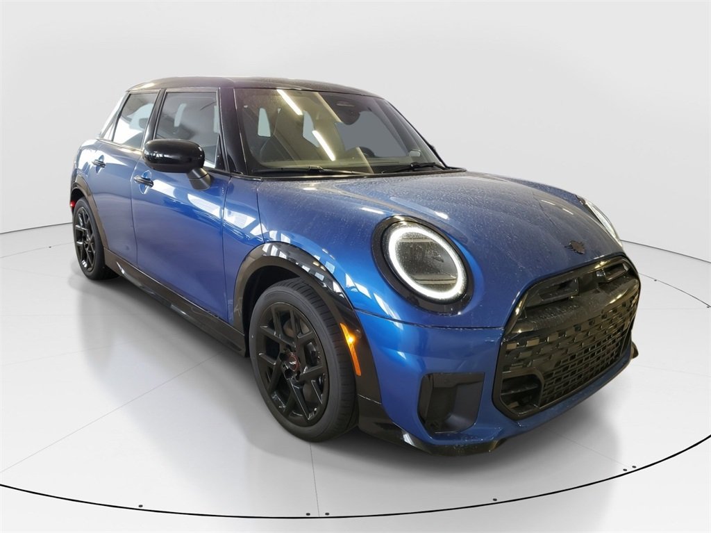 2025 Mini Cooper Hardtop S photo 2