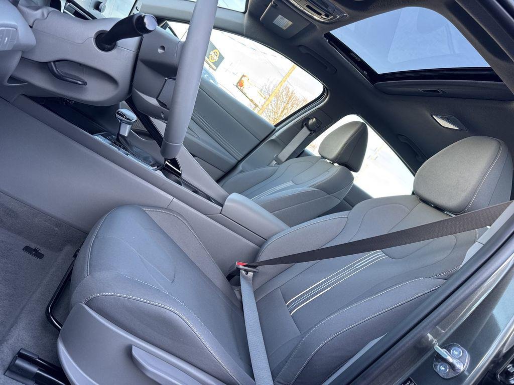 New 2026 Gray Hyundai SEL Sport Premium image 31