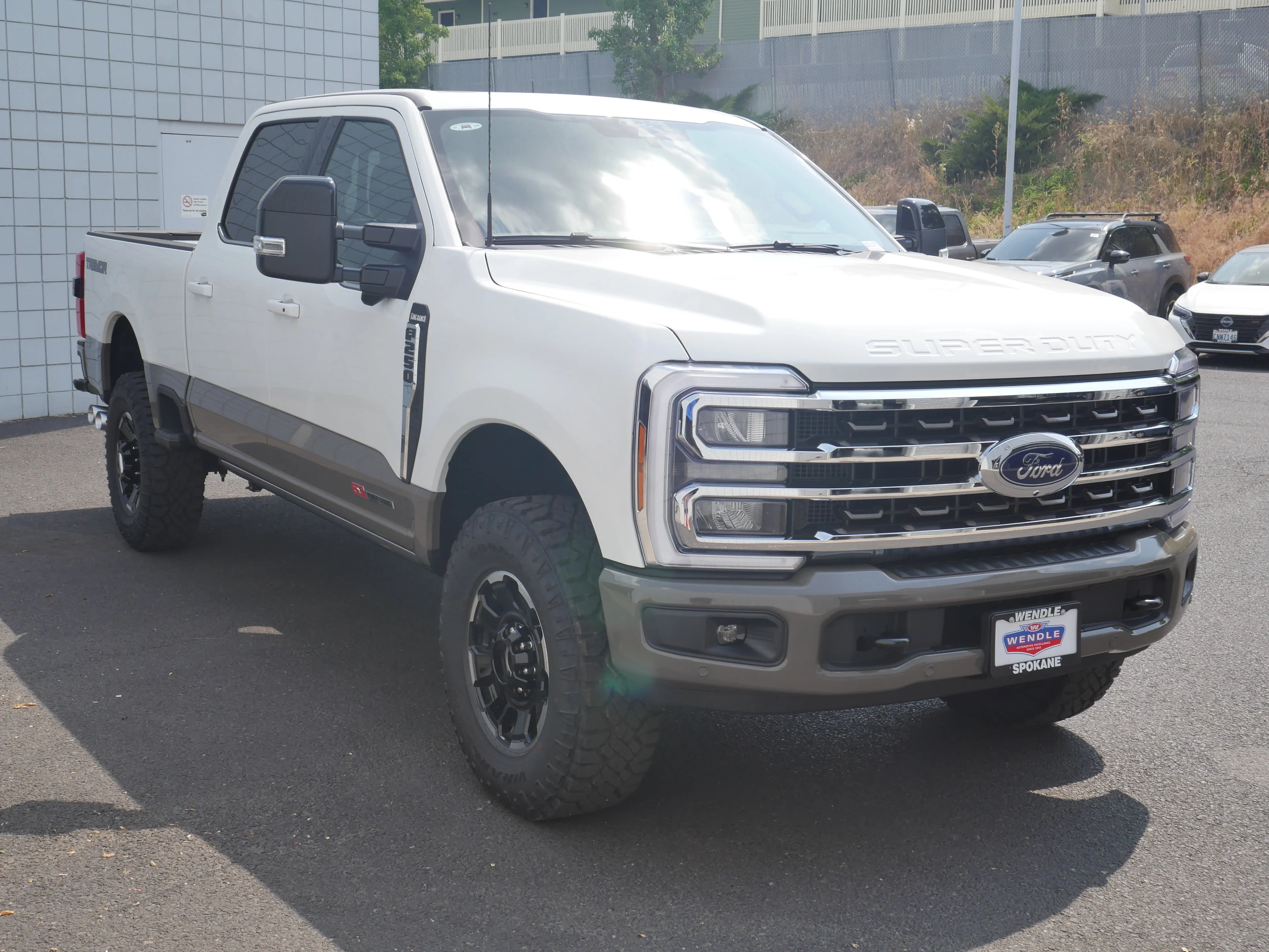 New 2026 STAR WHITE Ford King Ranch image 38