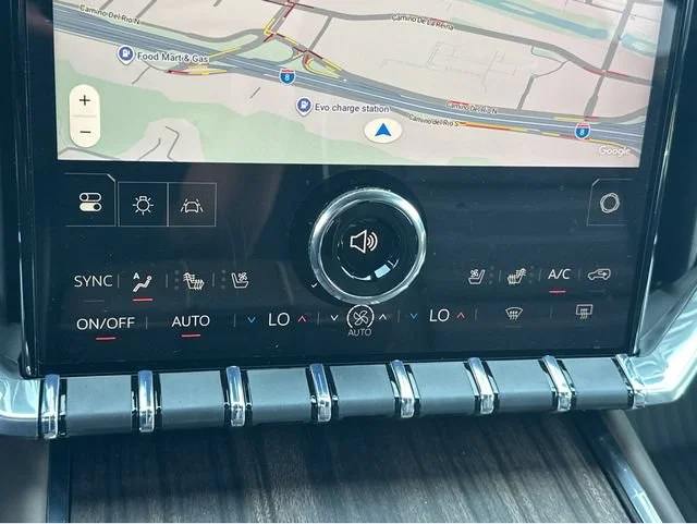 2026 GMC Acadia Denali Ultimate - Photo 22