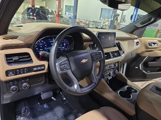 Used 2023 White Chevrolet Premier image 18