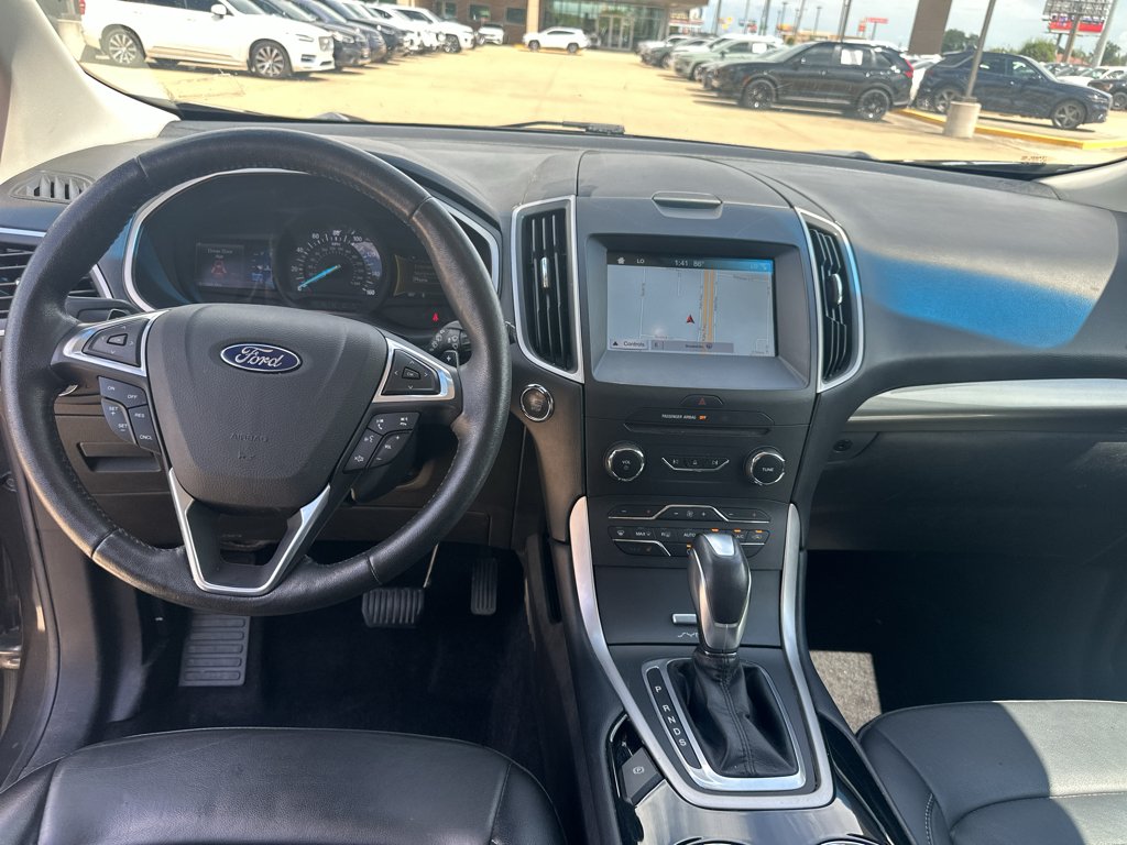 Used 2017 Magnetic Metallic Ford SEL image 28