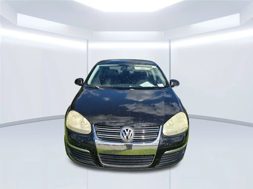 Used 2009 Black Volkswagen SE image 2