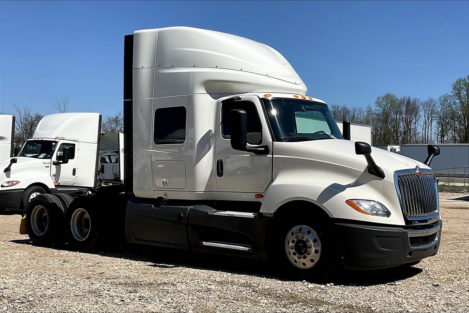 2022 INTERNATIONAL LT625 6x4