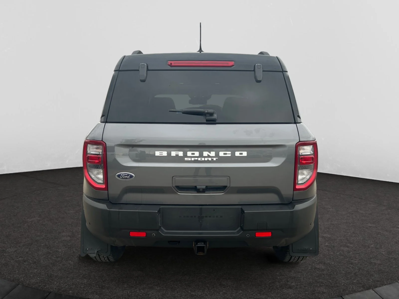 Used 2023 GREY Ford BADLANDS image 4