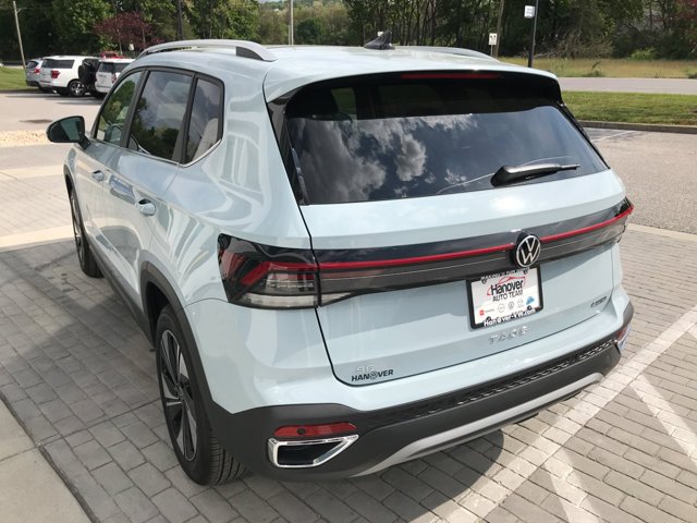 New 2026 Monument Gray Volkswagen SE image 6