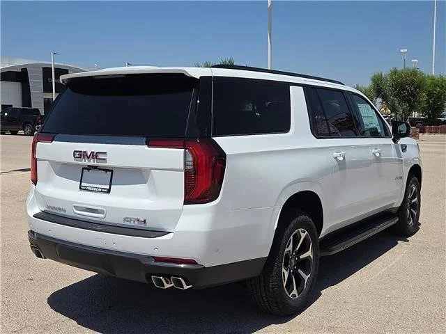 New 2026 Summit White GMC AT4 image 4
