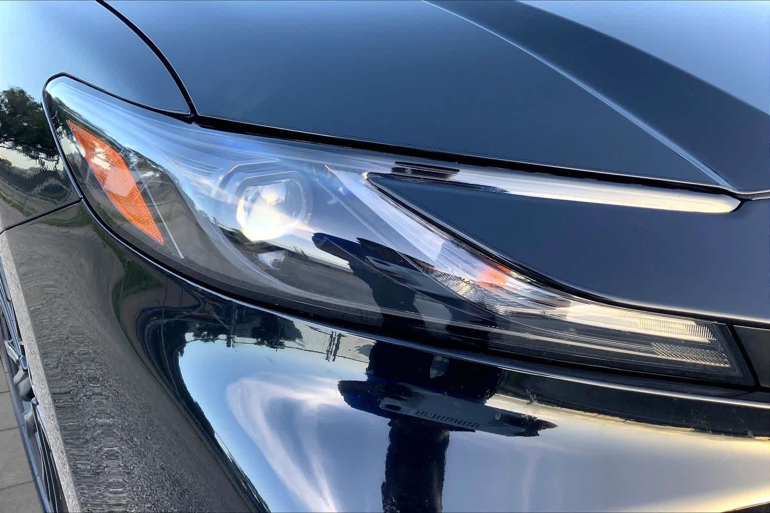 Used 2026 Midnight Black Metallic Toyota SE image 27