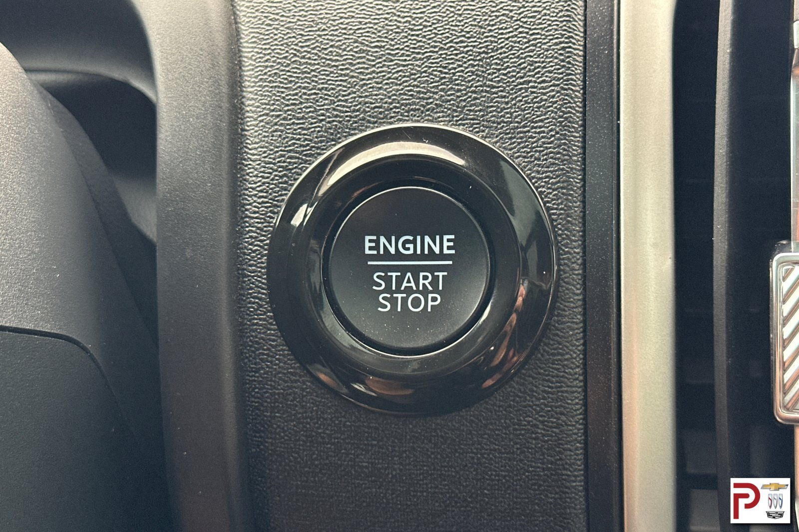 Used 2025 White Ford Active image 28