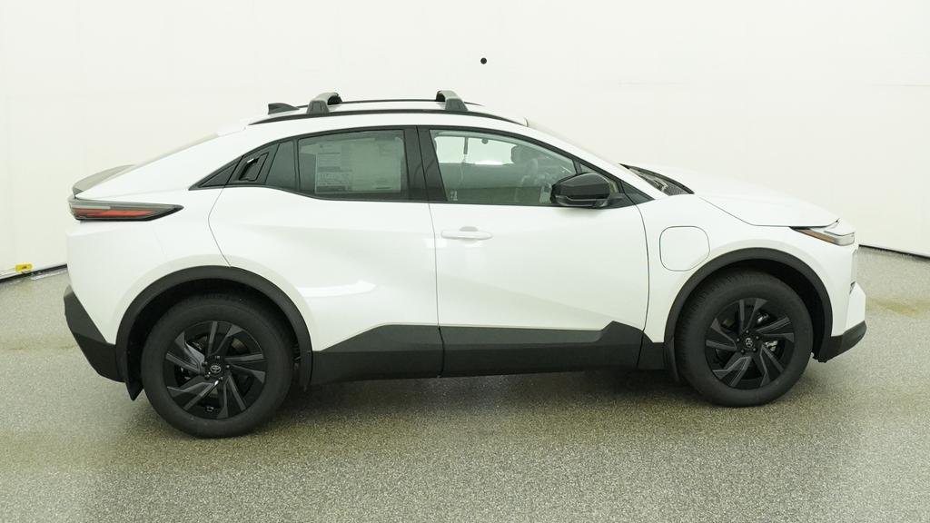 New 2026 Wind Chill Pearl Toyota SE image 42