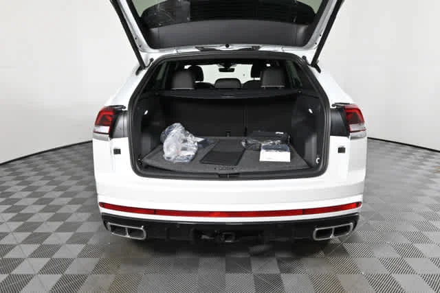 New 2026 Opal White Pearl Volkswagen 2.0T SEL Premium R-Line image 24