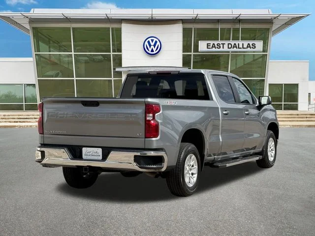 Used 2023 Gray Chevrolet LT image 3