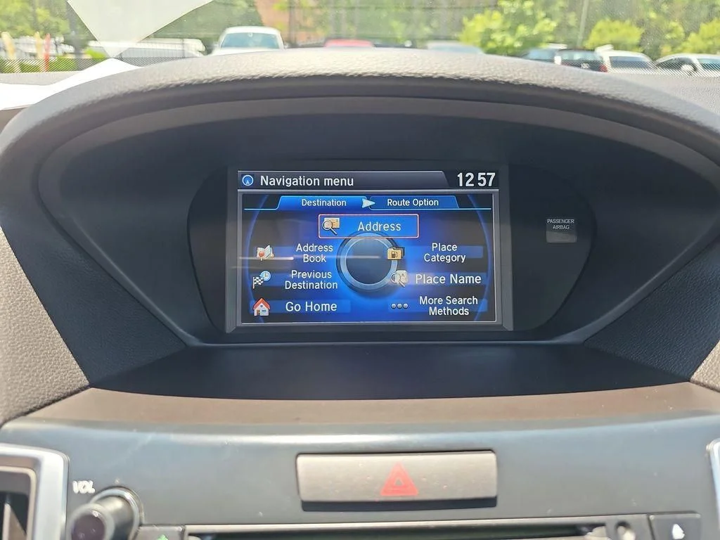 Used 2015  Acura V6 Tech image 19
