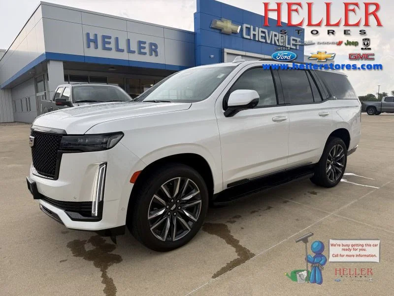 Used 2021 CRYSTAL WHITE TRICOAT Cadillac Sport image 1