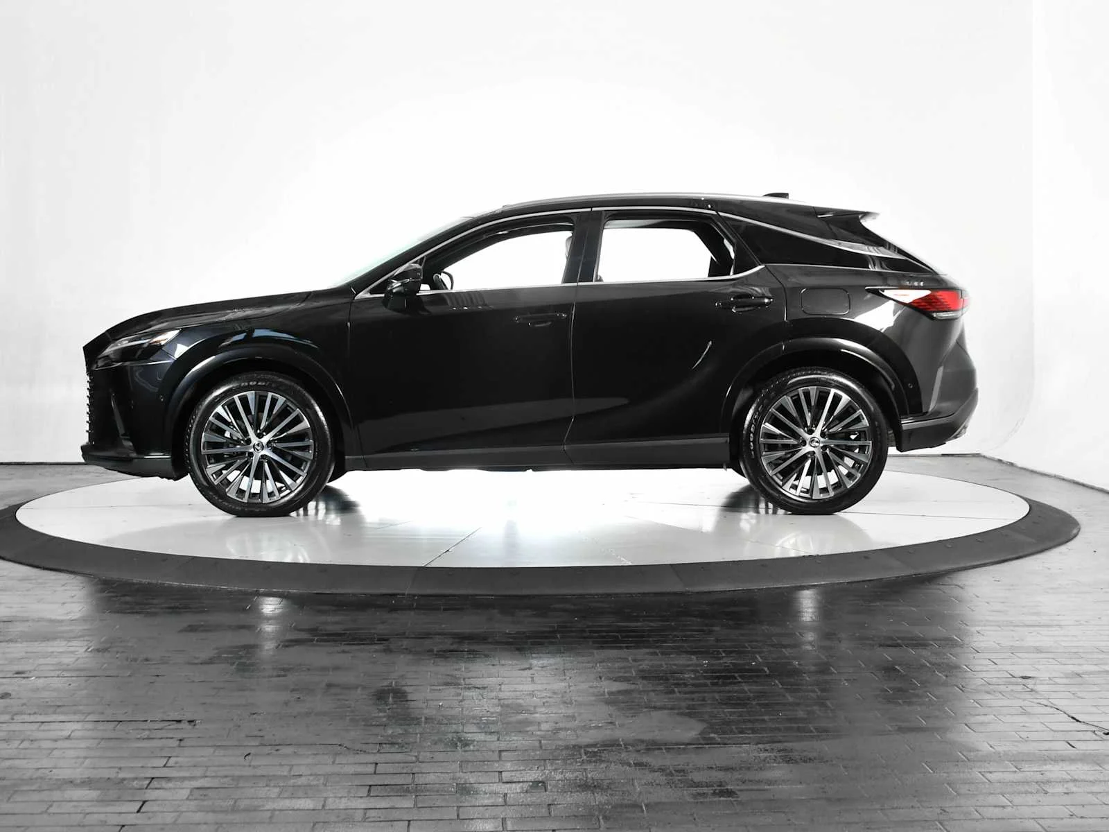 Used 2024 Caviar Lexus Premium Plus image 2
