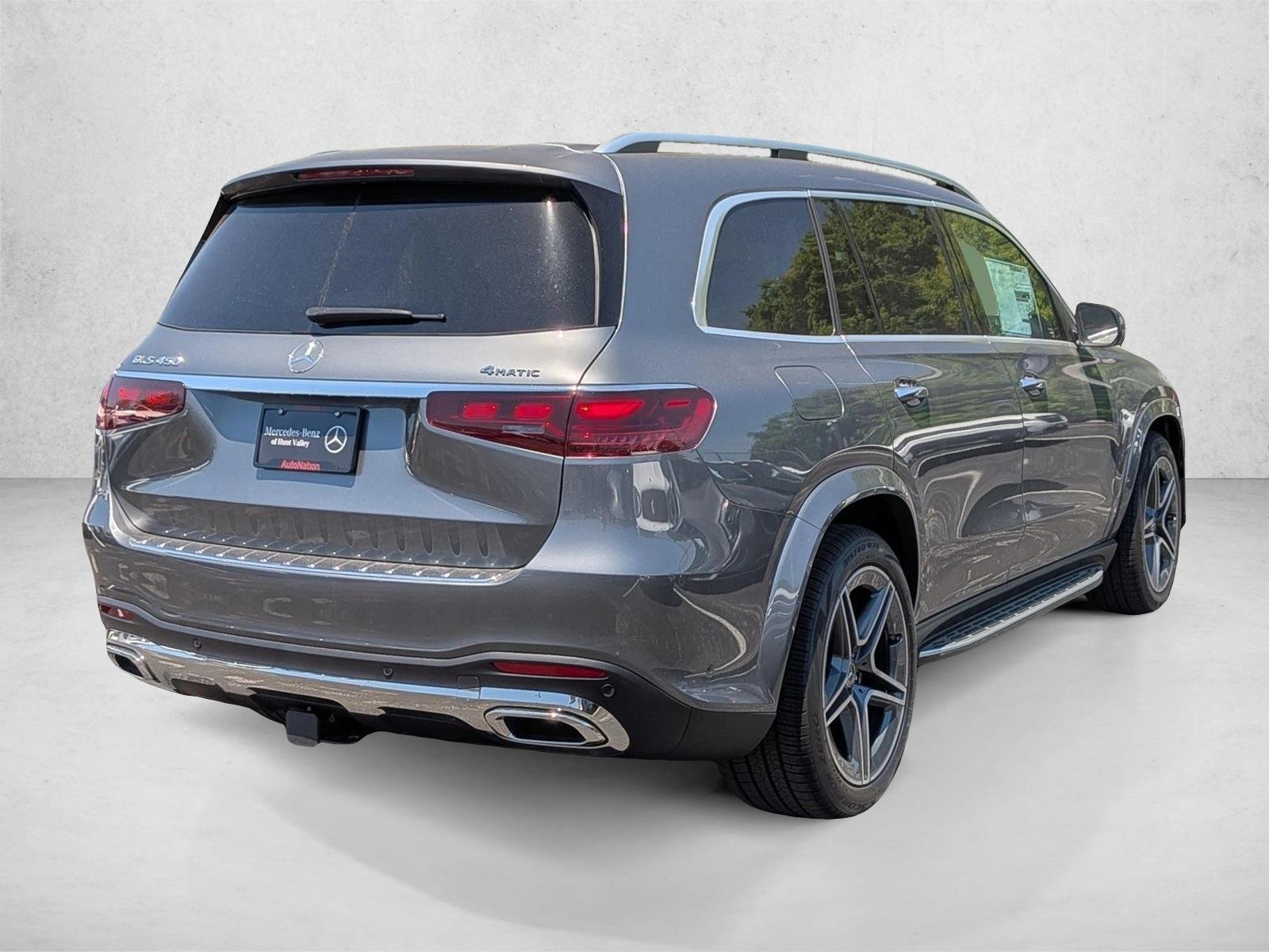 New 2026 Selenite Grey Metallic Mercedes-Benz GLS450 image 2