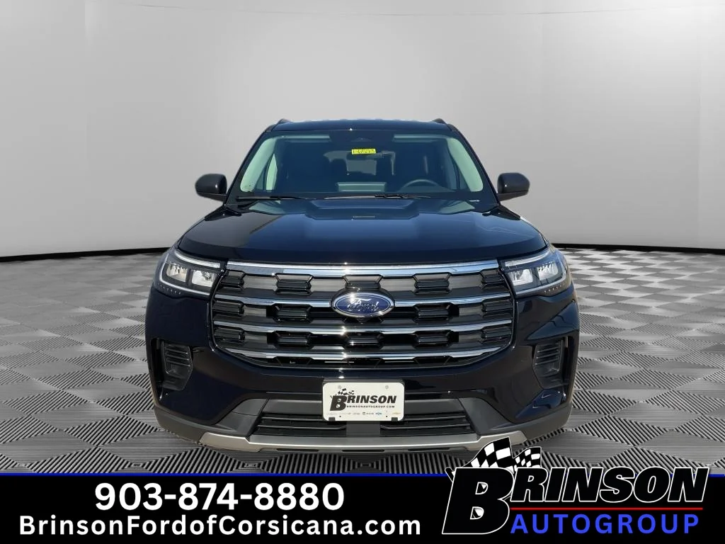 New 2026 Agate Black Metallic Ford Active image 2