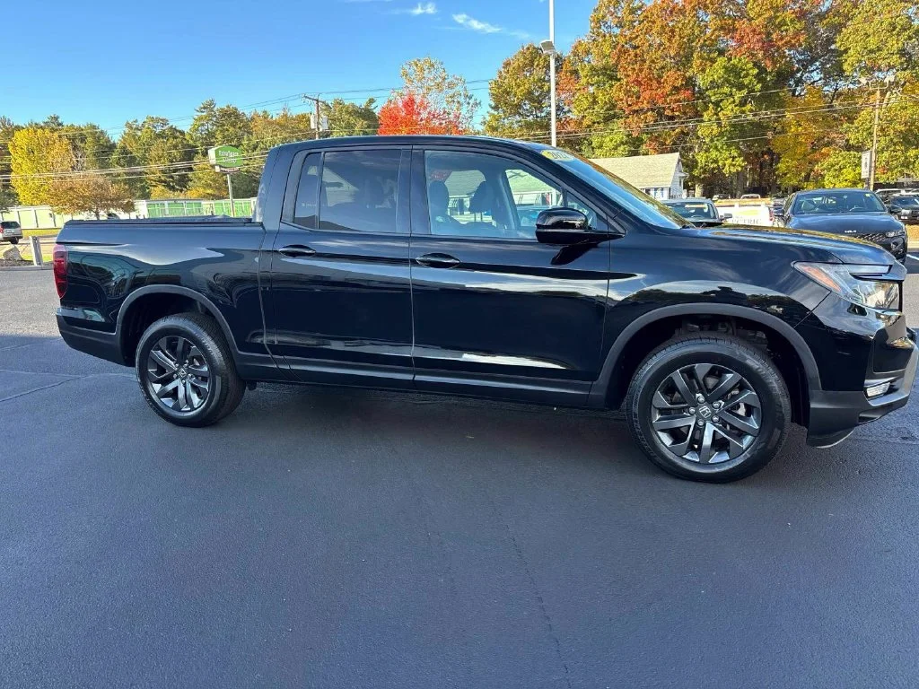 Used 2021 Crystal Black Pearl Honda Sport image 2