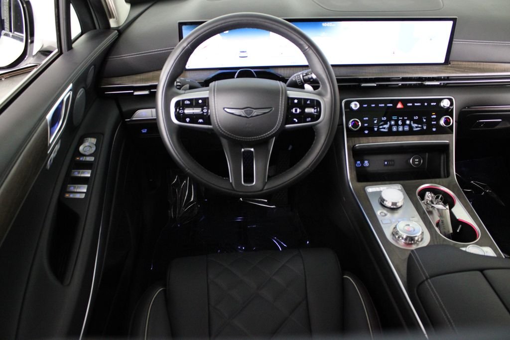 Used 2026 White Genesis 3.5T Prestige image 6