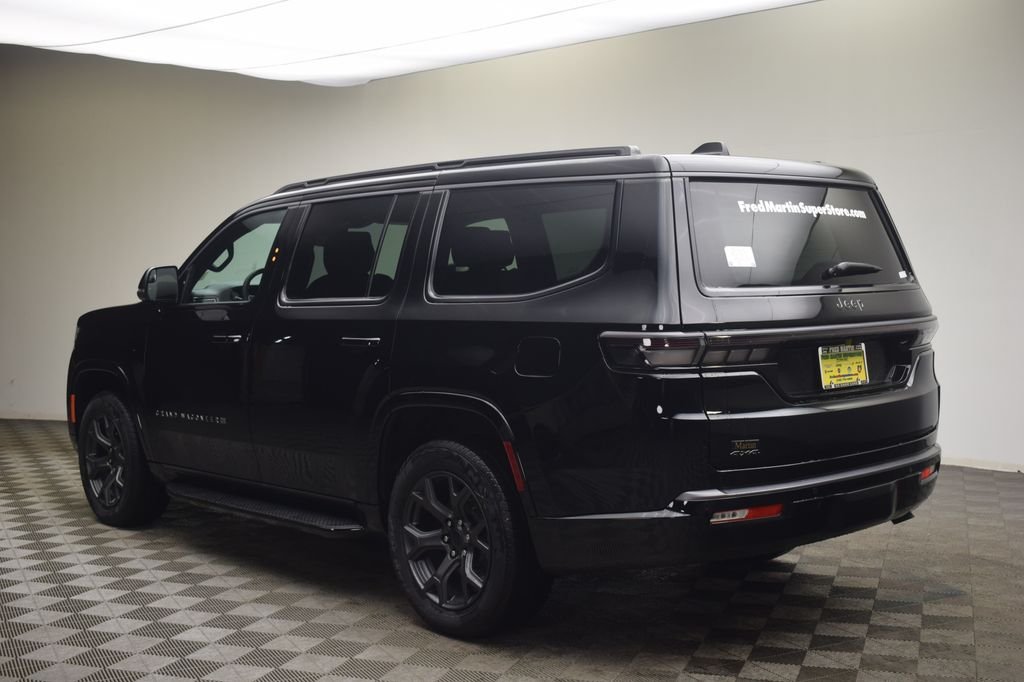 New 2026 High Gloss Black Exterior Paint Jeep Limited Altitude image 13