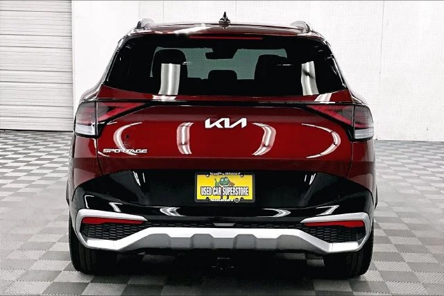 Used 2025 Dawning Red Kia SX-Prestige image 5
