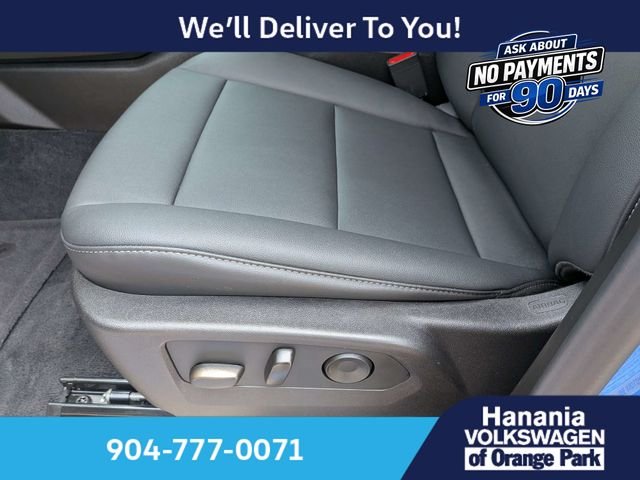 Used 2025 Blue GMC Elevation image 21