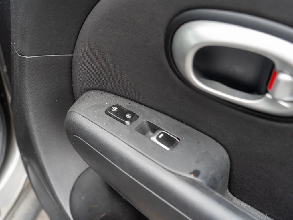 Used 2019 Gray Kia Base image 11